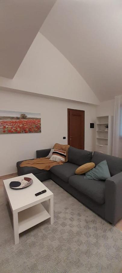 Cortile Tenuta Ferrari מראה חיצוני תמונה